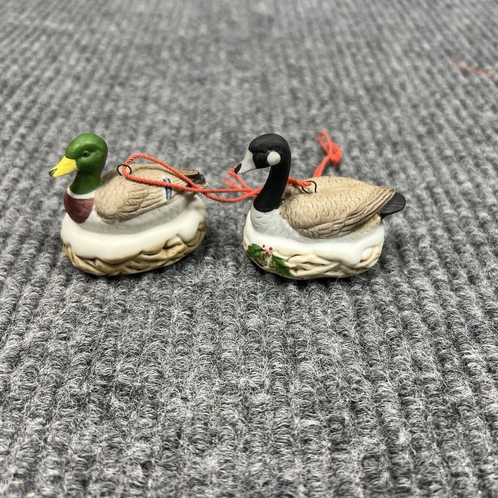 Vintage Homco 5559 Mallard Duck & Goose Christmas Tree Ornaments Hanging 2x1.5in